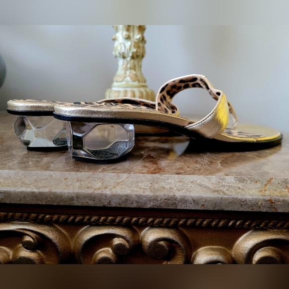 Dolce & Gabbana Luxury Buttery Soft Leather Thong Sandals Crystal Heel Gold 6.5 - Picture 2 of 16